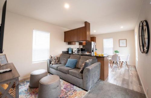 San Luis Obispo House | 2 Bedroom Coastal Home in SLO