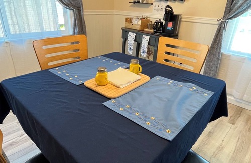 Altamont House | 2 Bedroom Near Downtown, OIT, and Sky Lakes Hospital
