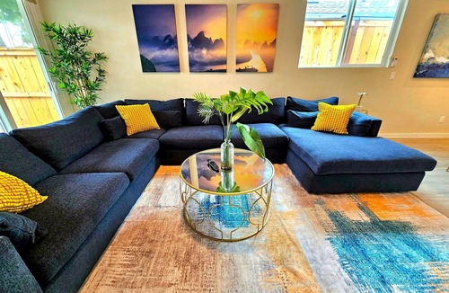 City Heights House | 2-bedroom townhome in marvelous San Die