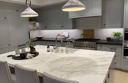 Corona del Mar Condo | 2 bedroom unit in CDM-oceanside of PCH, rooftop deck, walk to beach-built 2021