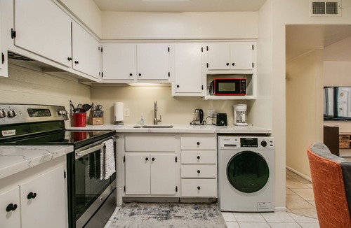 Arcadia Lite Condo | 2 Bedroom w/Patio in Popular Phoenix Arcadia Area!