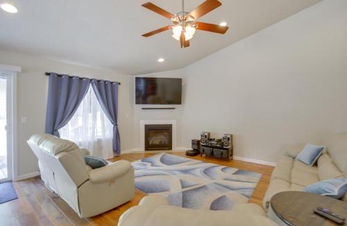 Mill City House | 2 Blocks to White Water Launch: Mill City Home