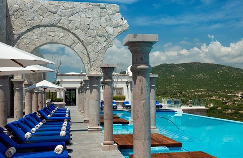 Cabo San Lucas Villa | 2 BR LUXURY VISTA IN RESORT RANKED #2 IN CABO SAN LUCAS