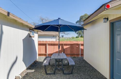 Honcut Apartment | 2 Mi to Feather River: Outdoor Escape in Oroville!