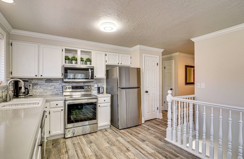 West Jordan House | 2 Mi to Gardner Village: Family Gem w/Fenced Yard