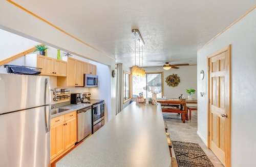 Zephyr Cove House | 2 Mi to Heavenly Mtn Resort: Retreat w/ Sauna!