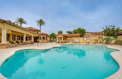 Parkwood Ranch House | 2 Resort-Style Pools! Condo Near Mesa Market Place