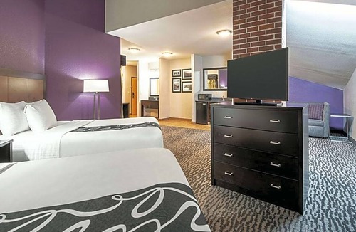 Livermore Hotel | 2-Star Hotel ∙ La Quinta Inn by Wyndham Livermore