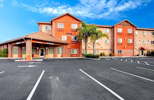Livermore Hotel | 2-Star Hotel ∙ La Quinta Inn by Wyndham Livermore