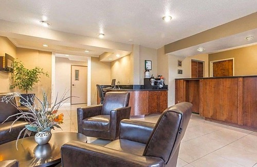 Modesto Hotel | 2-Star Hotel ∙ Quality Inn Modesto near Salida