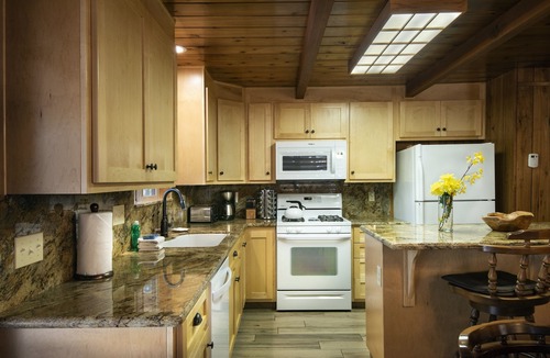 North Wawona House | (20B) We-Dunn-It (2 Bedrooms only) at The Redwoods In Yosemite
