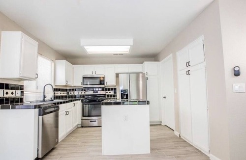 Orchards House | 20min it’s from Las Vegas strip Lovely 3 bedroom home