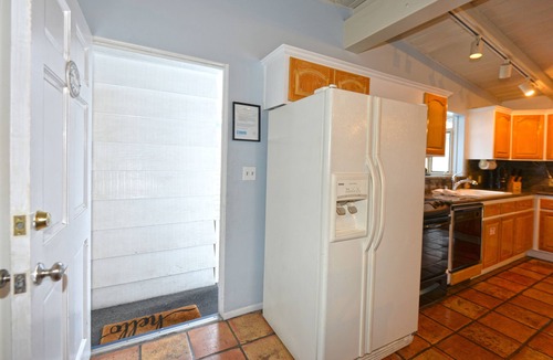Avalon House | 211CLU: Home with Deck, Golf Cart, 1 Block to the Beach, Pet Friendly, WIFI - 21