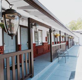 Paso Robles Hotel | 24 m² Motel ∙ 8 guests