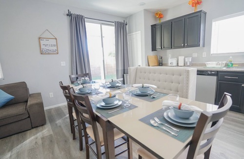 North Las Vegas House | 2400SqFt House 6beds 3bath Pool table BBQ