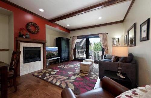 Historic Downtown Durango House | 270 E. College Drive - Unit 203