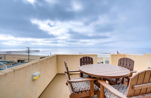 Downtown House | 271 Wadsworth