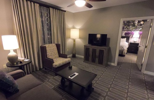 Las Vegas Resort | 2Bed/2Bath Deluxe Condo! Book Your Vegas Getaway With Us!
