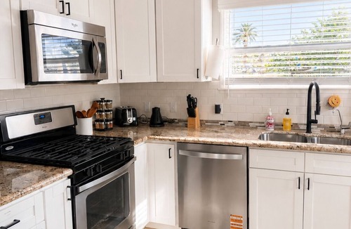 Mesa House | 2BR DT Mesa Home w/Cowboy Pool + Walkable Location