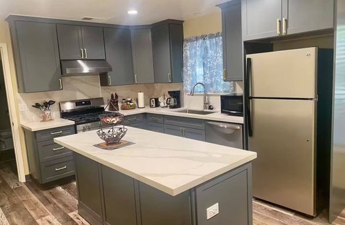 Glencoe House | 3 BDR Mountain Getaway with Bonus Room