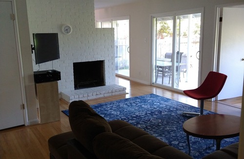 East San Mateo House | 3 Bed 2 Bath House San Mateo Next to Lagoon