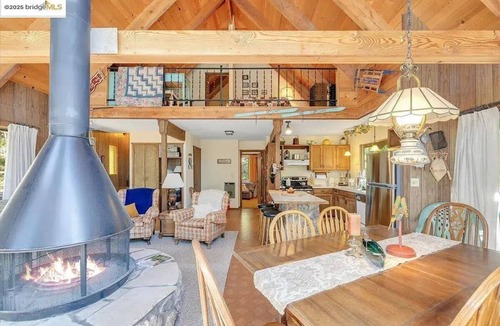Strawberry Cabin | 3 bedroom 2 Bath cabin at Strawberry, 10min drive to Pinecrest Lake
