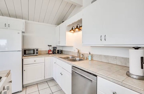 Middletown Condo | 3 bedroom condo with expansive view