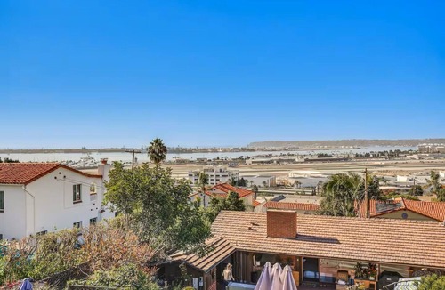 Middletown Condo | 3 bedroom condo with expansive view
