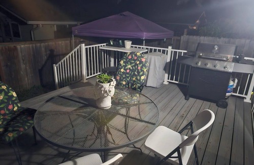 Western House | 3-bedroom Garden house with AC/Hot tub in beautiful Eugene