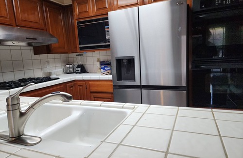 Pleasant Grove House | 3-bedroom house in charming Fair Oaks with solar pool. Enjoy your stay