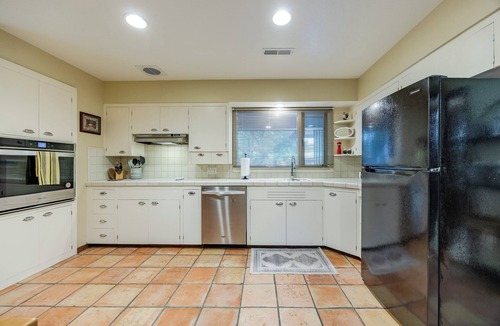 Harlow House | 3-bedroom house in delightful Eugene with cool AC and comfort