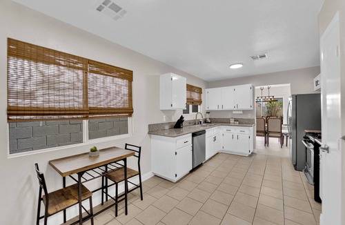 Sunrise Manor House | 3-bedroom house in fabulous Las Vegas with AC, WiFi
