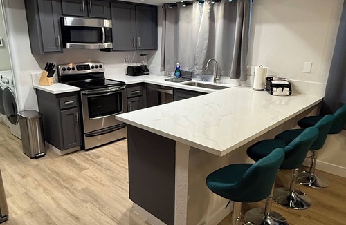 Chinatown House | 3-bedroom house in marvelous Las Vegas with AC