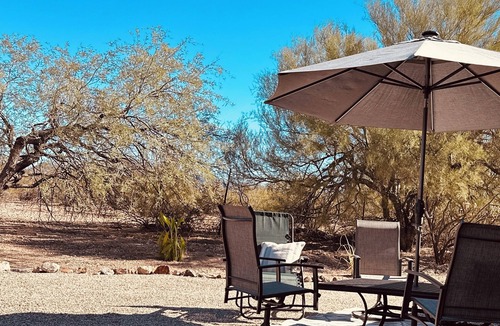 Tanque Verde House | 3-bedroom house in serene Tucson with mountain views for relaxing stays