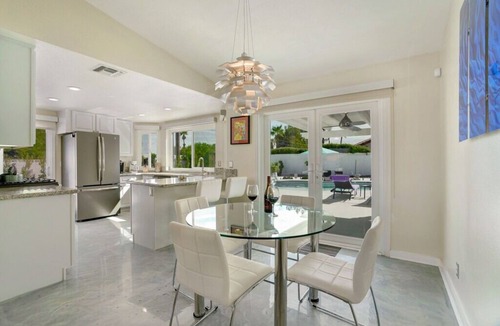 Desert Park Estates House | 3-bedroom house in enchanting Palm Springs with WiFi, AC, private pool/spa!