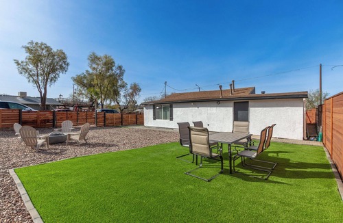 Superior House | 3-bedroom house with AC in Superior, AZ