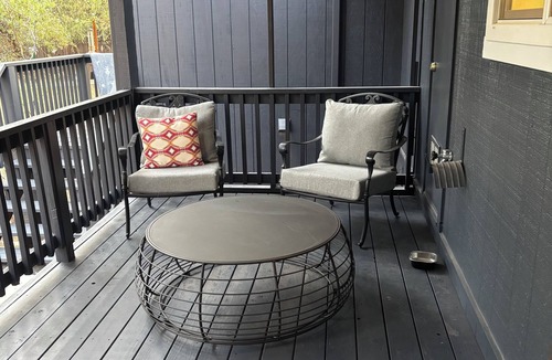 Payson House | 3-bedroom residence located in heart of Payson, suited for families with a dog