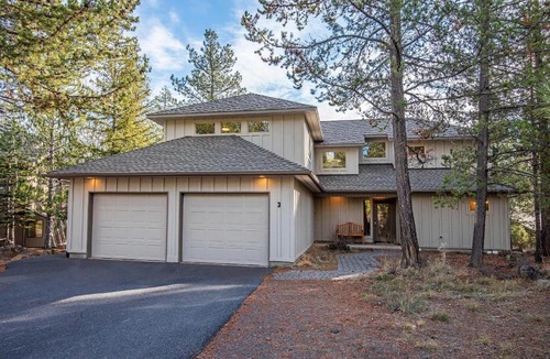 Sunriver House | 3 Lark Lane - Meredith Lodging