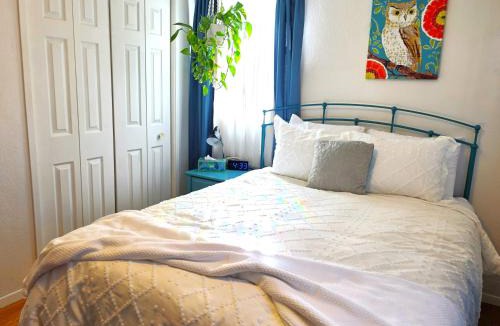 Downtown Klamath Falls House | 3 Queen Beds 2 Bath near Downtown Klamath Falls