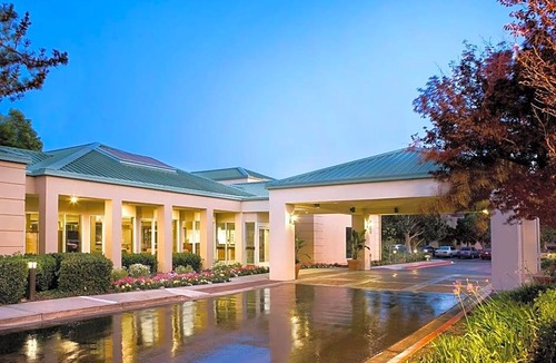 Foster City Hotel | 3-Star Hotel ∙ Courtyard by Marriott San Mateo Foster City