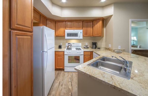 Genoa Hotel | 3 Units | Perfect Family Escape | Game Room, Hot Springs & Mountain Calm