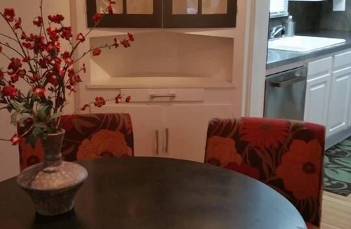 Downtown Klamath Falls House | 30+Day❤️Downtown ❤️Red Smarthouse King W/D 4KTV