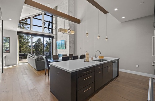 North Lake Tahoe Condo | 305A Boulder | 4BR/4BA Crystal Bay Lake View