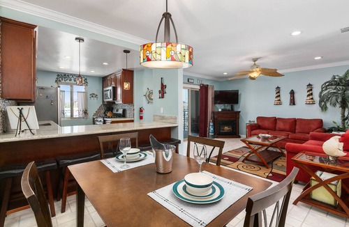 Townsite Condo | 305B - Seaside at the Marina - 100 Steps to the Sand
