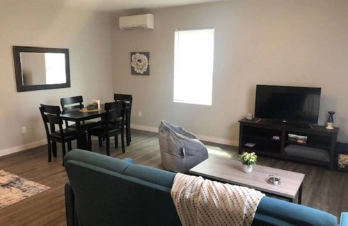 Longview Apartment | 3143 Dover #2 · Modern Apartment High End Finishes & Washer/Dryer In-unit.