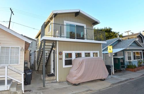 Avalon House | 315CE: 3B 2B CART, WIFI, BBQ
