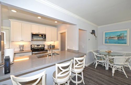 Avalon House | 323CE: Two Story Family Home w/Large Deck, WIFI, Close to Beach, Mtn Views - 32