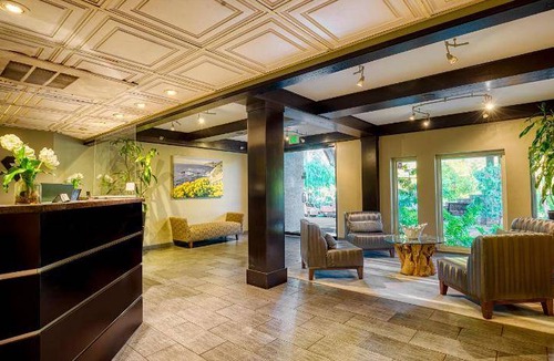 San Luis Obispo Hotel | 350 m² Hotel ∙ 127 guests