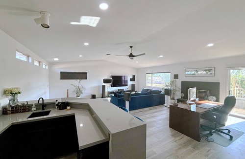 La Paz At Desert Springs House | 3500 SQFT Kierland Home with Large Backyard & Mountain Views & Office