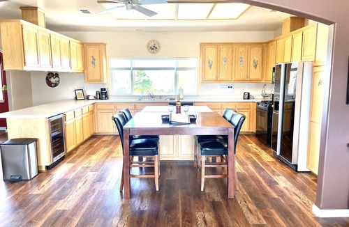 Paso Robles House | 360 Degree Hilltop Vineyard Views in the Heart of the Central Coast Wine Country